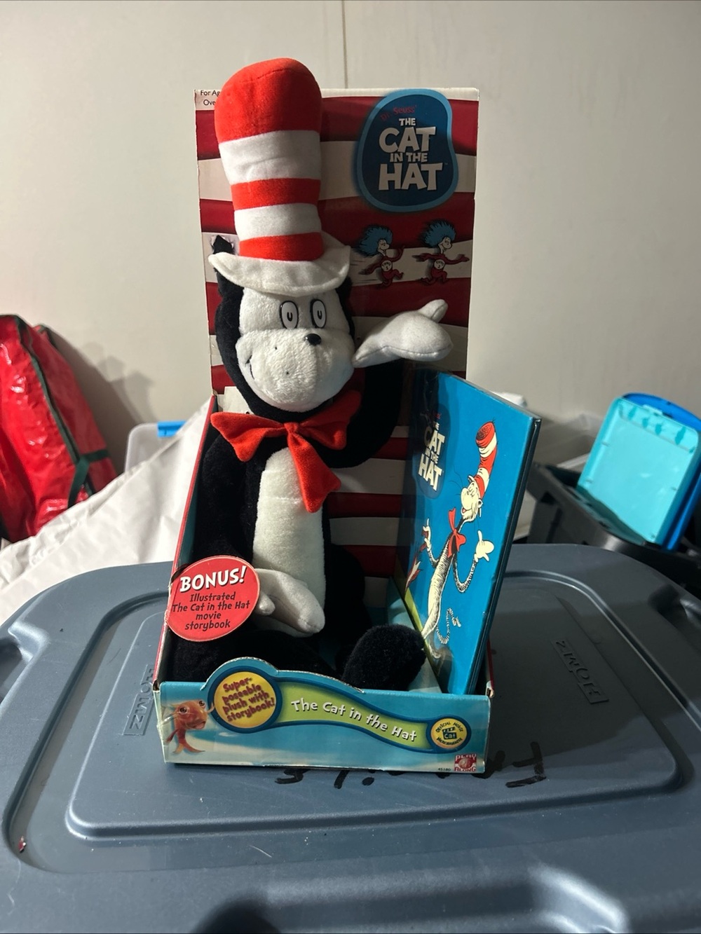 The Cat in the Hat Plush Toy with Storybook - Black & Red